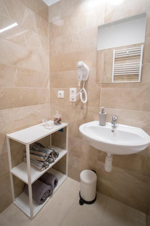 K106 Klapka Apartment Budapest Exteriör bild